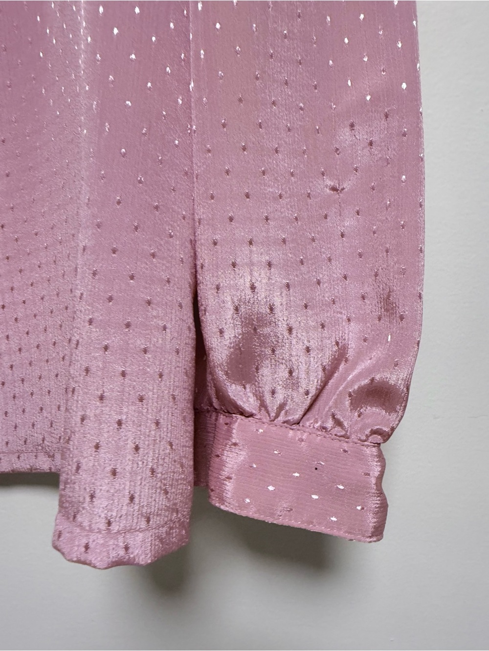 Vintage 1970s/80s Mauve Bow Secretary Blouse Silky Pin-Dot *size note* Romantic - Picture 4 of 15